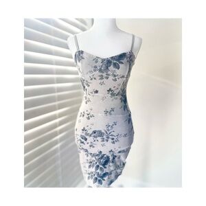 Aritzia Gray Floral Midi Dress